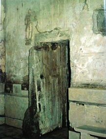 Деревянная дверь в Эрколануме, которой почти две тысячи лет