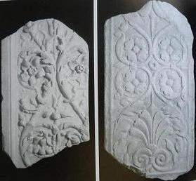Плиты 1 века н.э., слева-рельеф высокий