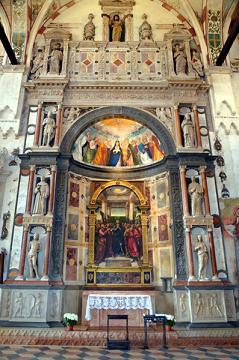 Капелла Минискальки в церкви Св.Анастасии в Вероне