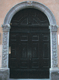 Портал Дворца Заваризе в Вероне