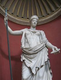 Статуя Юноны в Музее Ватикана