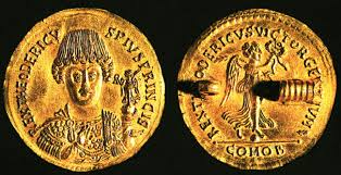 Монета с изображением Теодорико - короля готов