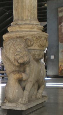 Лев из церкви Сан Сиро в Генуе, Музей, Генуя