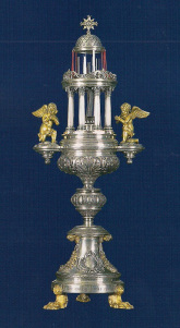 Реликвия Святой Гвоздь в римской Базилике Святого Креста
