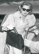 Принцесса Грейс Келли с сумкой Эрмес, 1956 год