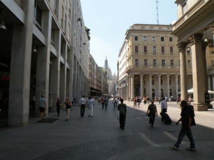 Теперь в этом квартале Милана ничего не напоминает о времени, когда здесь жили Петерцон и Караваджо