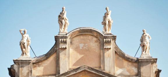 Скульптуры Лоренцо Муттони на Вилле Дионизи, Череа, провинция Вероны