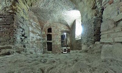 Римские ворота в подземелье
